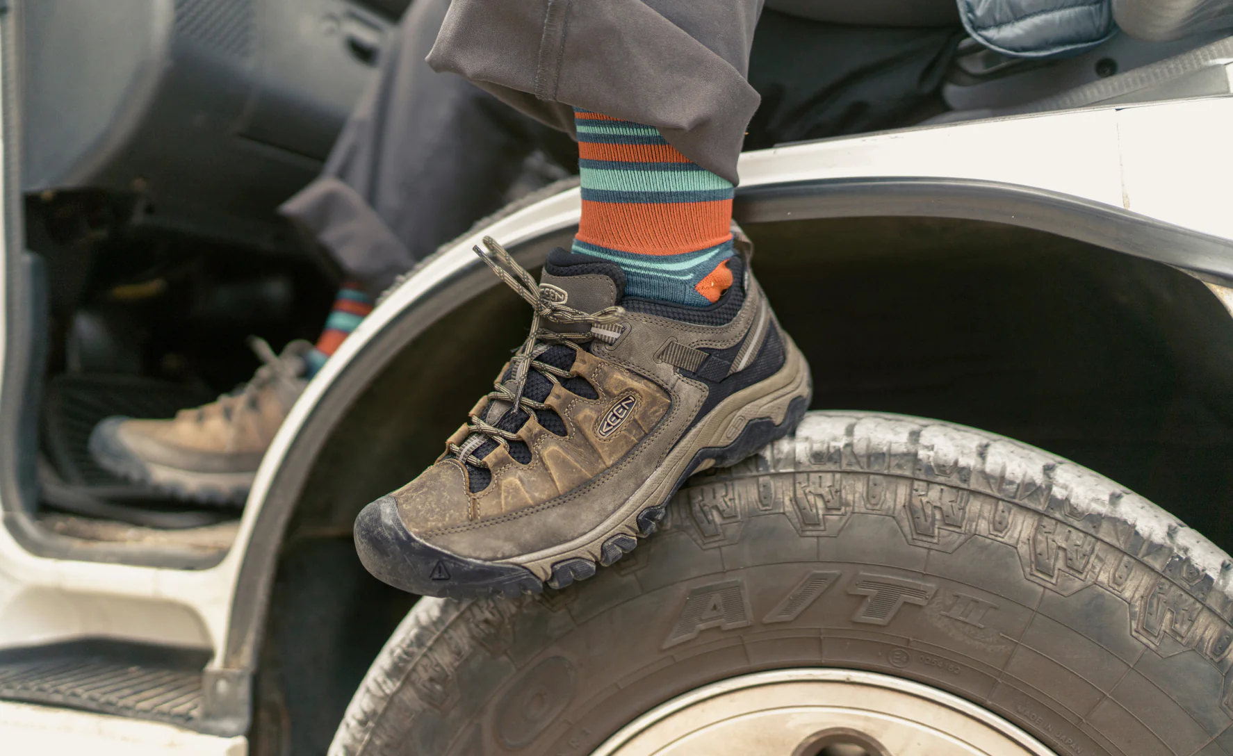 Men's Targhee III Waterproof Wide | Bungee Cord/Black - Image 5