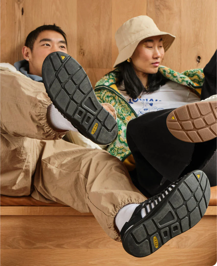 Men's UNEEK Sneaker  |  Dark Olive/Black - Image 9